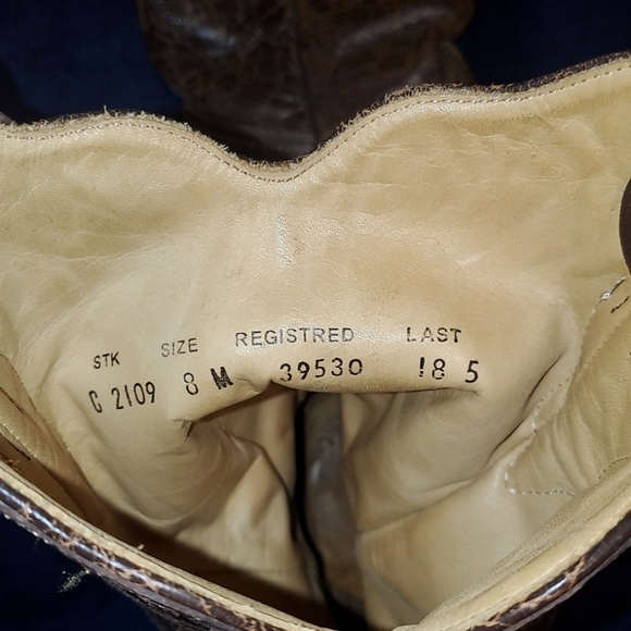 Corral Boots - Picture 2 of 3